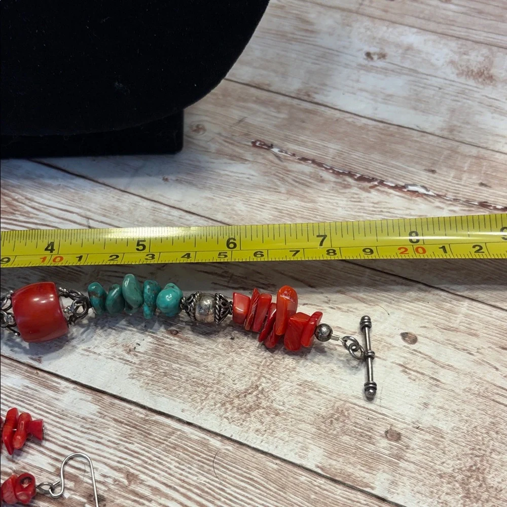 Elegant Red and Turquoise Beaded Jewelry Bracelet & Earrings Set